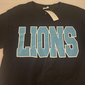 Detroit Lions T-shirt Size MEDIUM